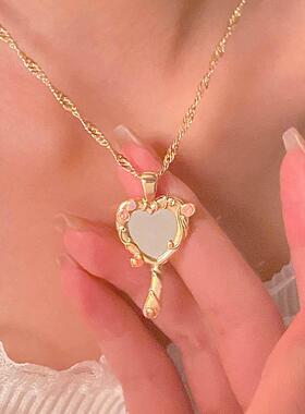 GirlNecklaCutFashionv