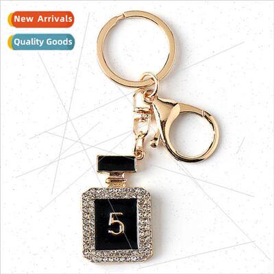 Korea exquisite diamond perfume bottle keychain alloy car pe
