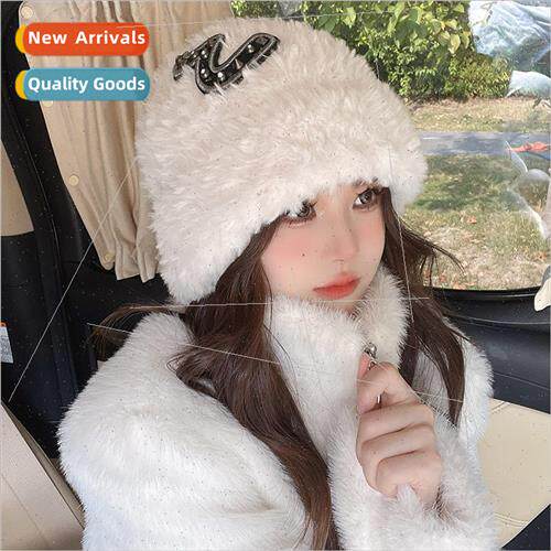 Autumn and winter new warm furry hat female travel ear prote