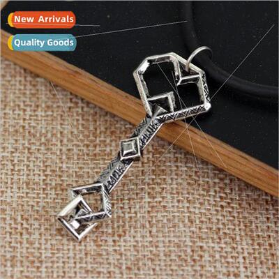 Movie & TV New Oak Shield Treasure Key Pendant Necklace