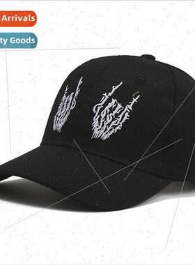 Spring and summer new embroidery skull palm fashion baseball