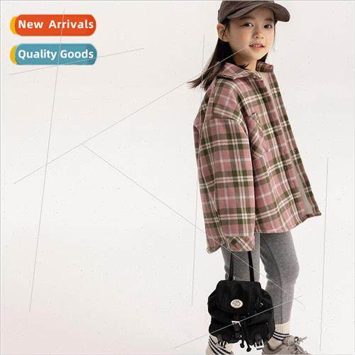 Middle and large childrens wear padded shirt fall and winter