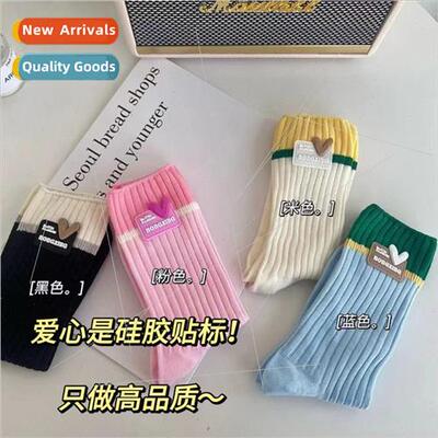 2023 spring and summer new thin socks women striped love pin