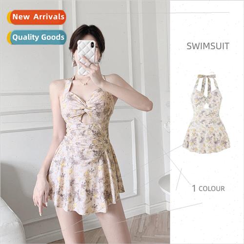 Wind floral one-piece swimsuit small clear belly-shading thi