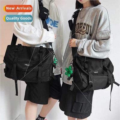 New fashionable cool motorcycle shoulder bag 2022 Hong Kong