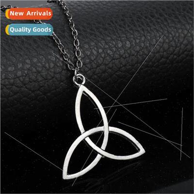 Film and  ancient battlefield legend popular pendant simple