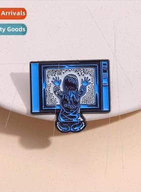 Film and   brooch geometric Sadako badge costume accessories