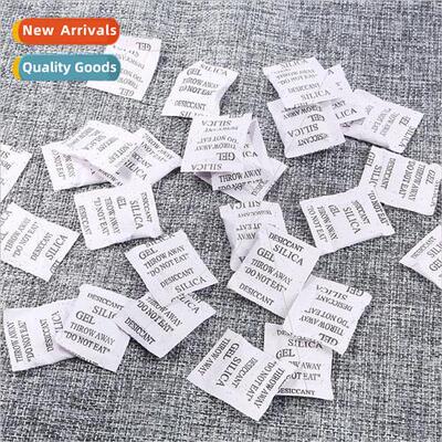 Small packet of environmental protection desiccant moisture