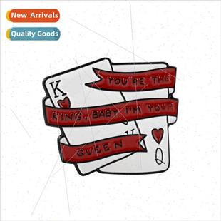 Pin Red Jewelry Badge Metal Card Playing Ribbon GUEEN KING