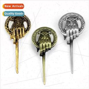 Pin Electroplat the King Hand Alloy Movie Brooch and