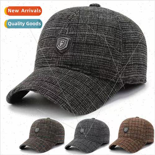 The new middle-aged baseball cap men winter ear protection w