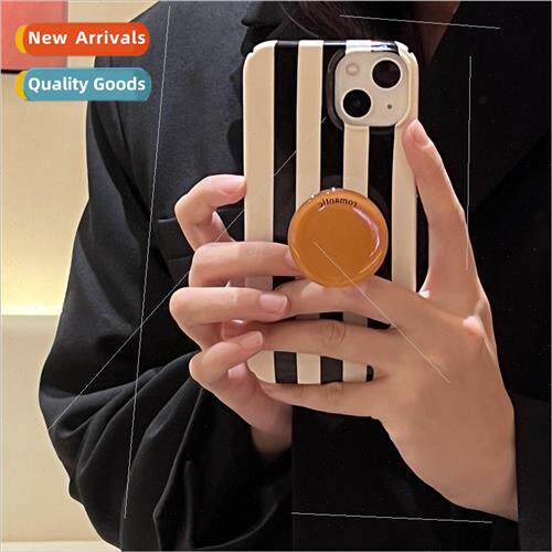 Striped Black and White Stripes Apple 15ProMax Filigree Hard