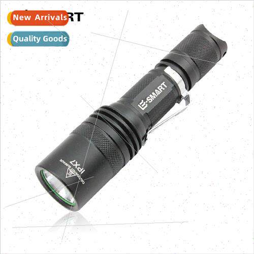 XML U2 Rechargeable Mini Portable Strong ght Flashlight Long