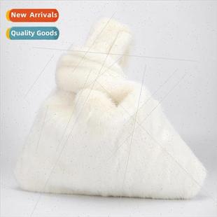2018 New Faux Section Goddess Female Fur Fashion Bag