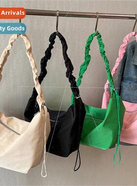 Bag 2023 new Korean simple pure color pleated cloud bag vers