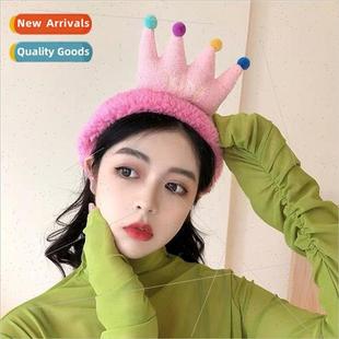 quirky selfie cartoon girl female cute bands Teenage hair