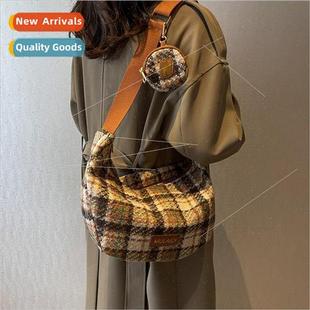 plaid shoulder bag New female casual 2022 适用eign fashion