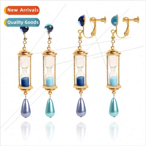 Manga Vanitas  earrings Vanitass handbook earrings cos hourg