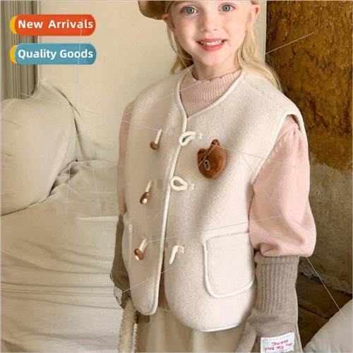 Autumn and winter new childrens bear vest girls retro cow ho