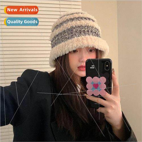 Knitted pot hat fall and winter retro fisherman hat with war