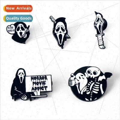 Movie Peripherals Scream Skull Mask Brooch Horror Quirky Sku