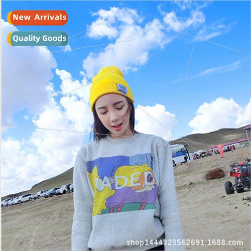 2019 fall and winter six capitals letter labeled knit cap wo
