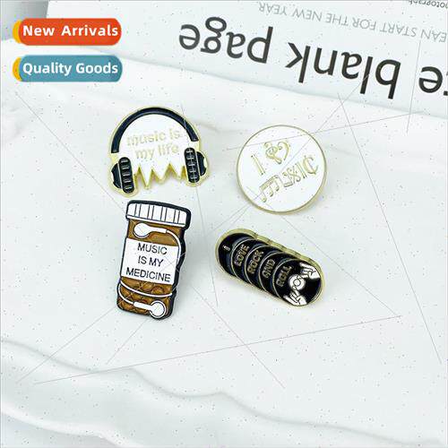 Music badge cartoon sweet music instrument cell pin musical