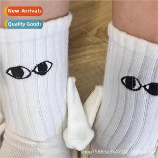 Creative socks women quirky couple magnetic hand-holding soc