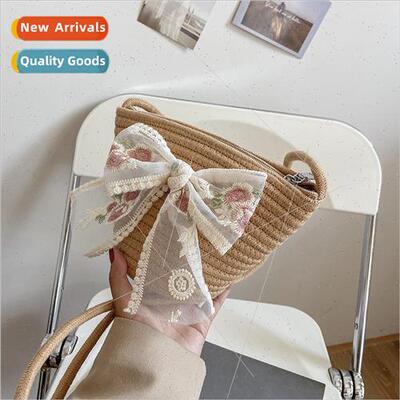 2021 new small fresh weaving small bag female personalized s