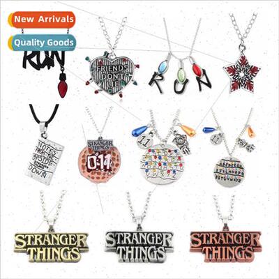 Movie & TV Peripherals Stranger Things  4 Necklace ght Bulb