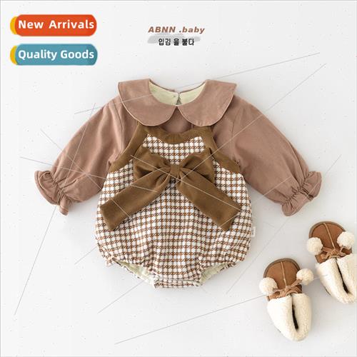 Winter female baby padded crawl suit newborn baby big bow on