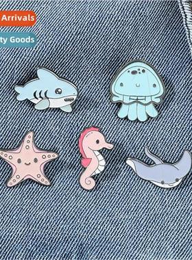 New Q  of the sea creatures series alloy brooch shark jellyf