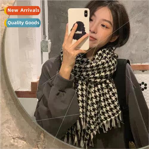 Winter warm couple knitted plaid scarf shawl Korean  of the