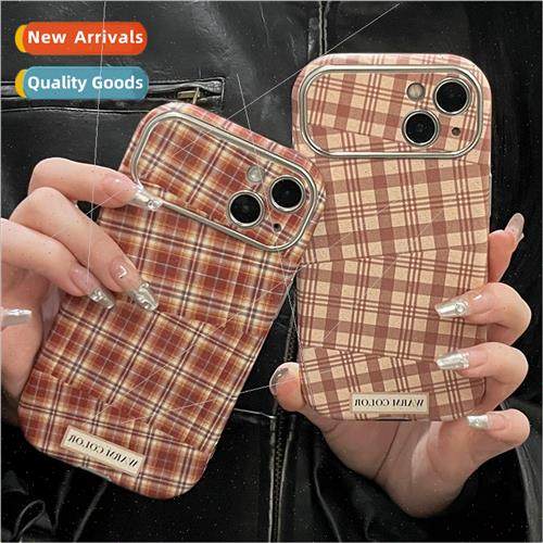 Creative personality splicing retro plaid 适用 iPhone 13/14
