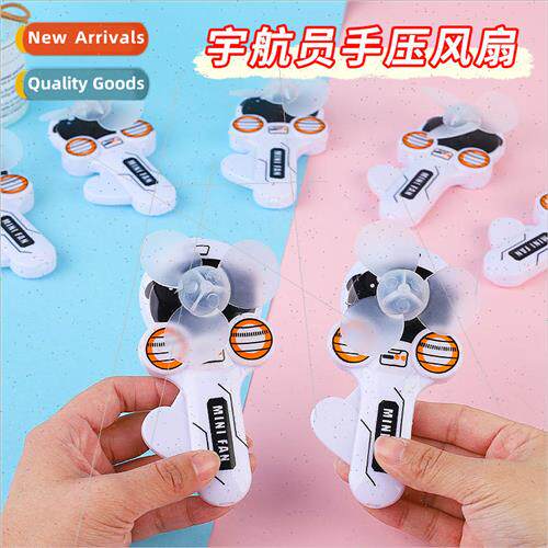 Cartoon mini astronaut small fan outdoor hand pressure fan s