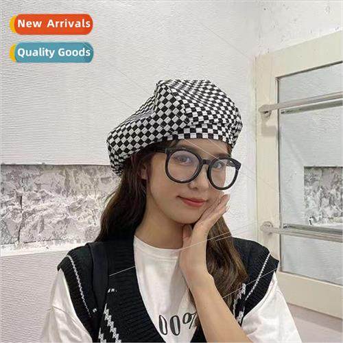 Beret female spring and fall section of the fall black and w