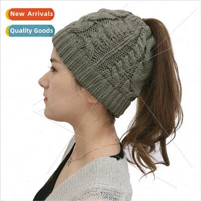 2020 new dew ponytail ladies knitted hat outdoor warm windpr