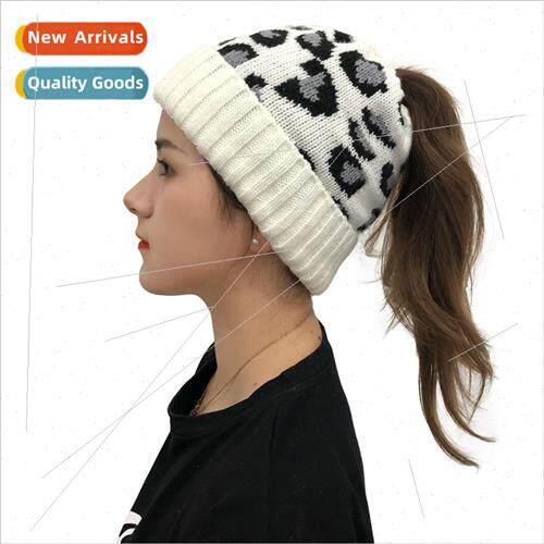 2020 new leopard print dew ponytail knitted wool cap ladies