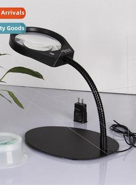 Skeeter clip-on magnifier desk clip-on LED light source 10x