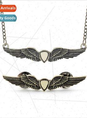 Movie and TV s The Last of Us The End of America 2 Vintage A