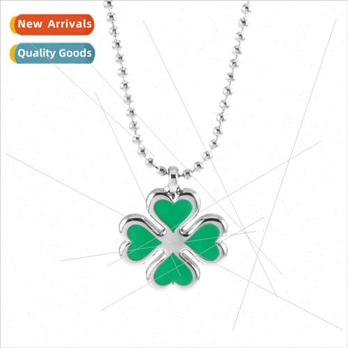 Anime  Tokyo Avengers heroine Orange Hinata four-leaf clover