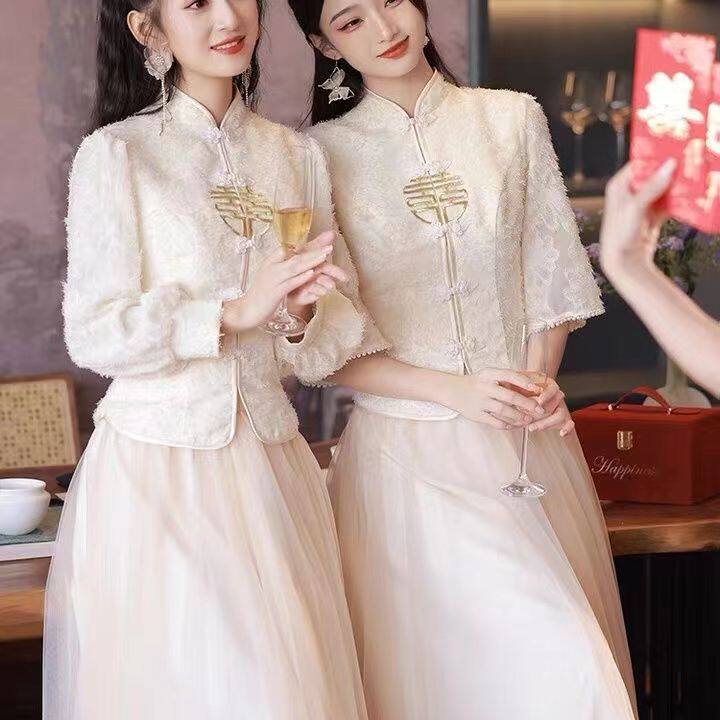 中式伴娘服秋冬季女平时可穿2026款中国风姐妹团秀禾服轻奢香槟色
