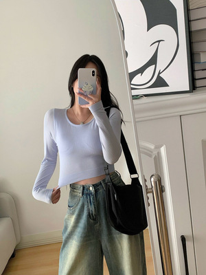 青岛外贸ebb女士带胸垫瑜伽服上衣短款圆领速干衣运动长袖普拉提