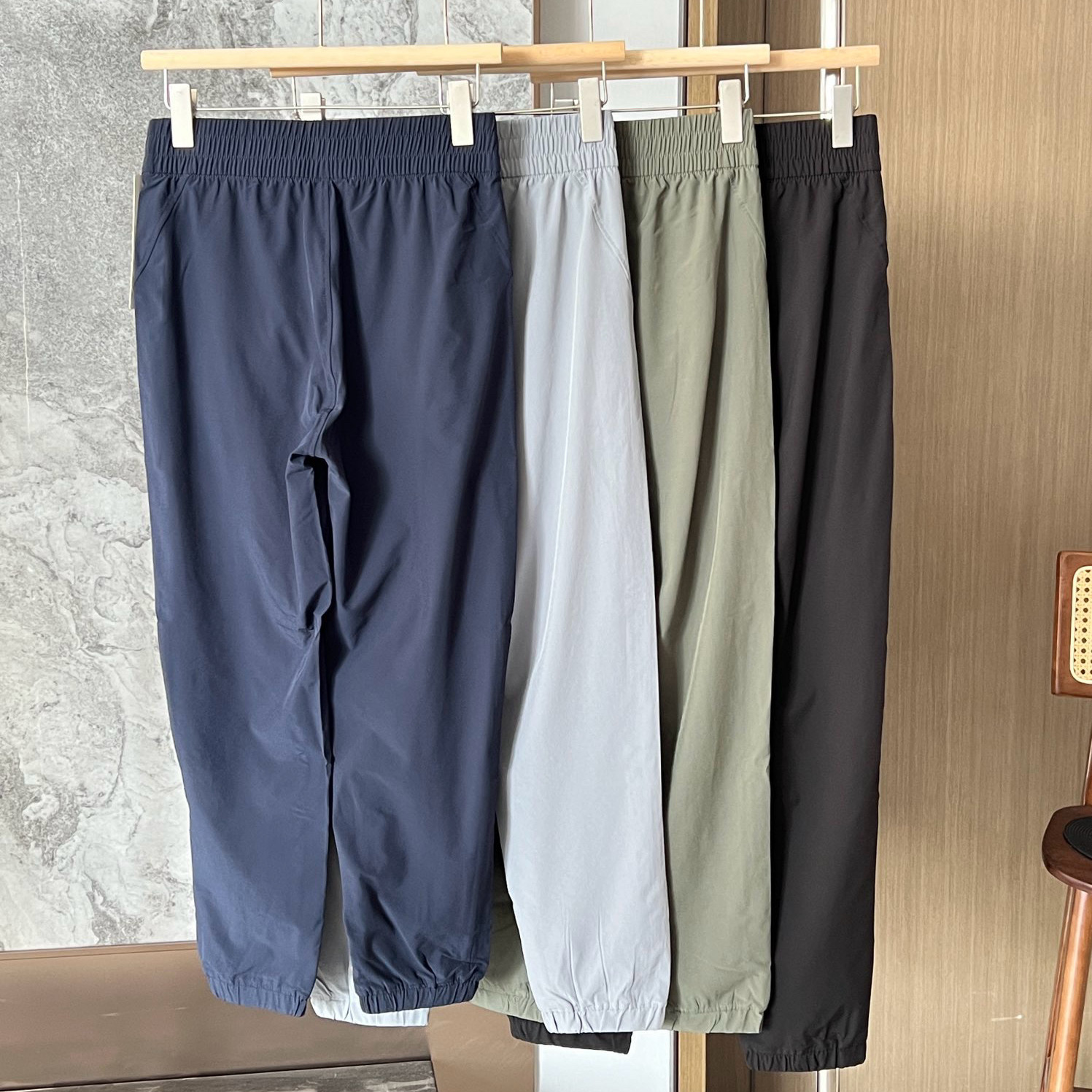 青岛Luzelf Ease Back女士高腰长裤缩腿休闲松紧腰九分裤春夏透气