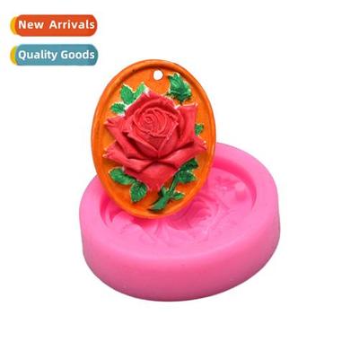 DIY Baking Mould Hanging Hole Rose Tag Car Aromarapy Model U
