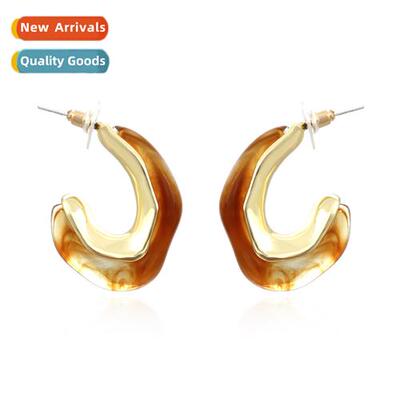 The new simple geometric C-shaped pearl earrings retro fashi