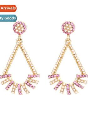 The new Korean adults simple hollow inlaid diamd earrings ge