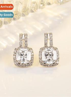 Light luxury round zircia earrings female      senior   supe