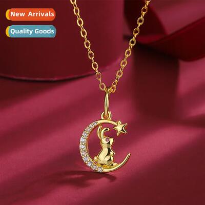 Mo rabb looking at  star gold color moe rabb necklace female