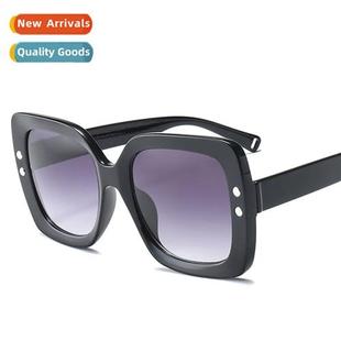 Sunglasses New Fashi 2018 Eyewea Trend 5708